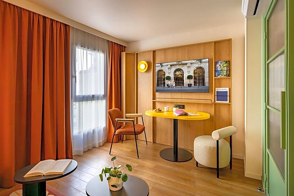 Citadines Republique Paris