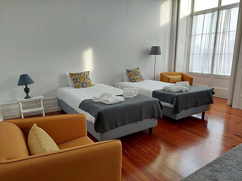 CC Guest House - "Ao Mercado"