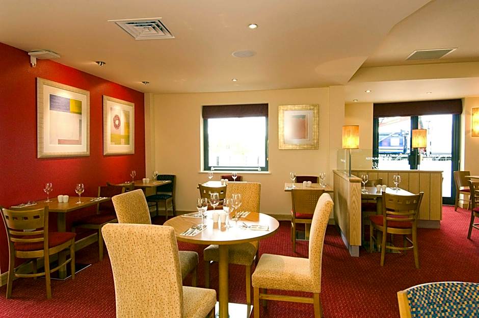 Premier Inn Cambridge - A14 J32