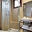 Vale Suites