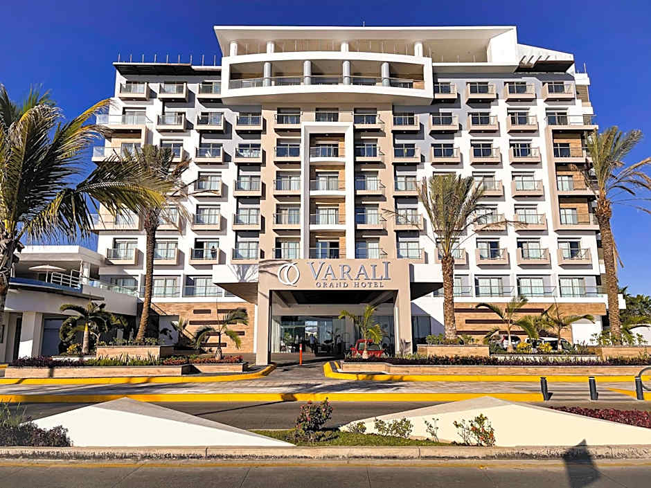 Varali Grand Hotel