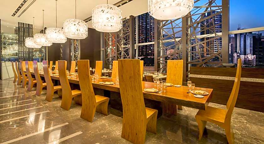 Nina Hotel Tsuen Wan West