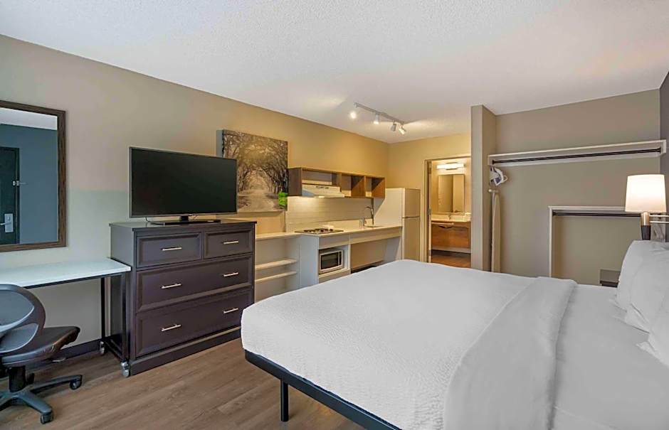 Extended Stay America Suites - Seattle - Redmond