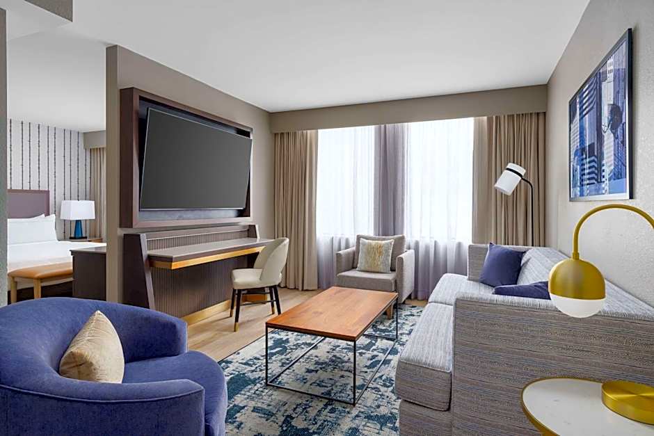 DoubleTree by Hilton Charlotte City Center