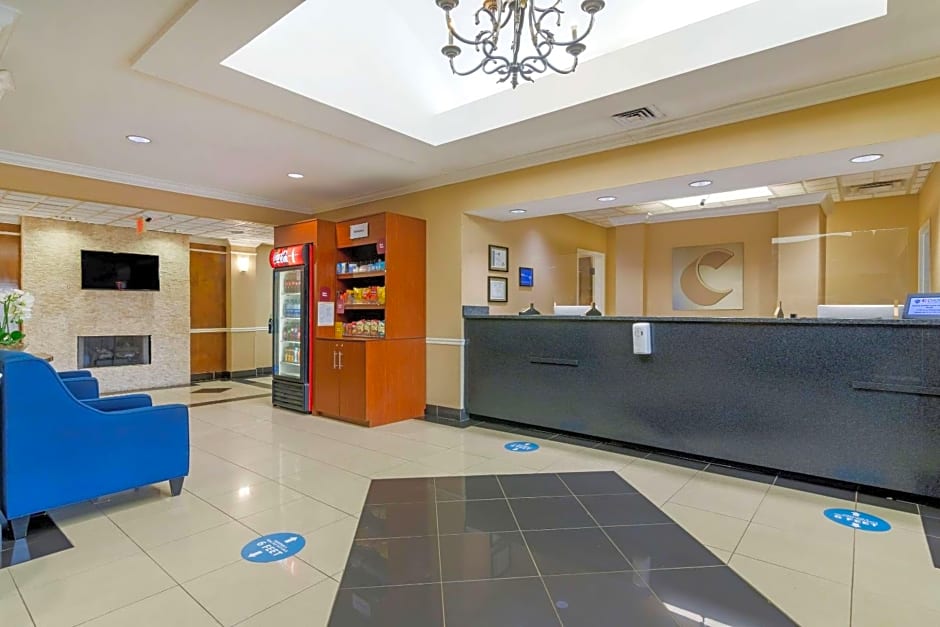 Comfort Suites Savannah North