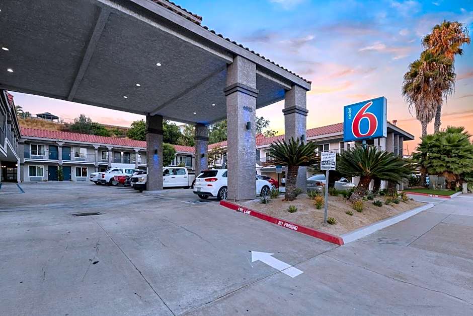 Motel 6 La Mesa CA