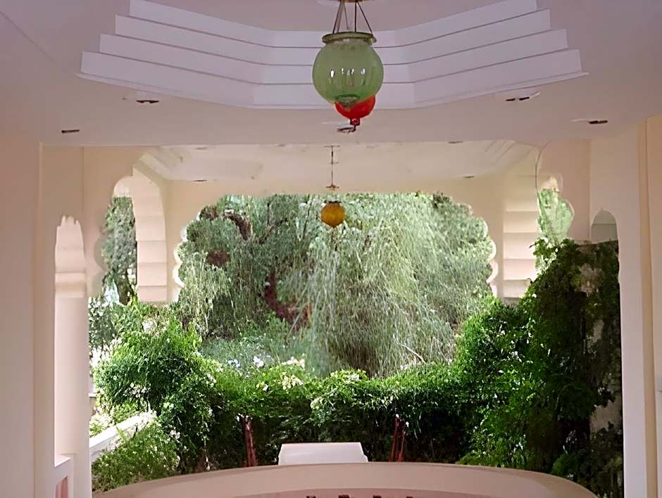 Pushkar Lake Palace – Pushkar, GA