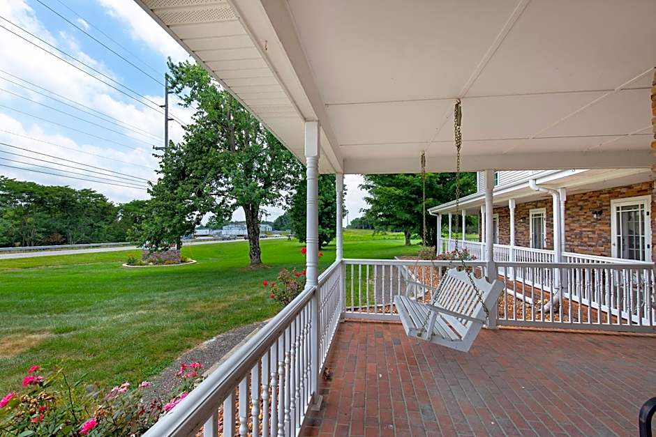 Four Seasons Country Inn