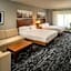 Delta Hotels Huntington Mall