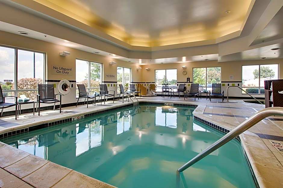Fairfield Inn & Suites by Marriott Ottawa Starved Rock Area