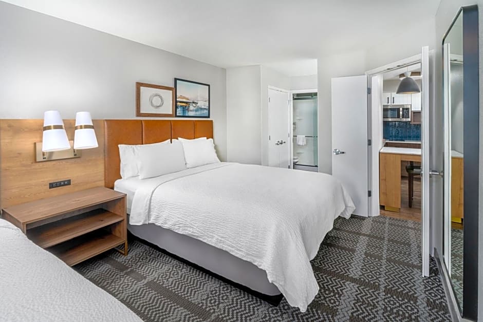 Staybridge Suites Denver - Cherry Creek