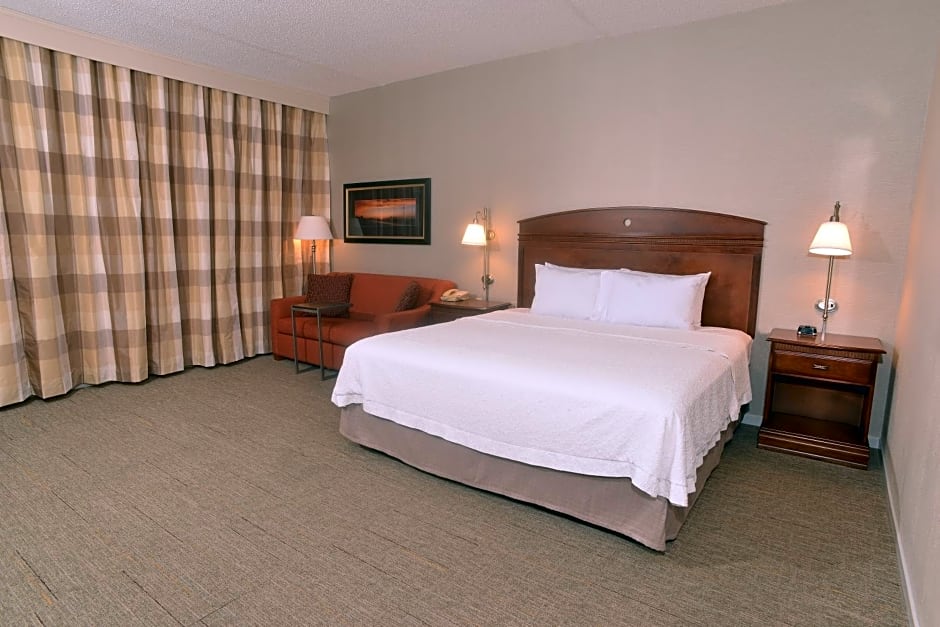 Hampton Inn Springfield-South