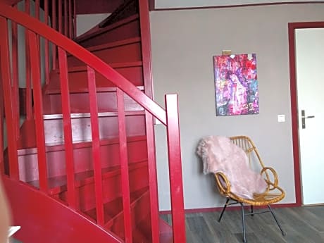 Twin Room with Cupboard Bed