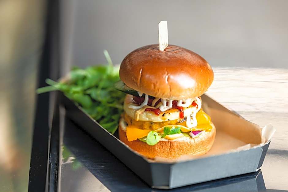 Hunguest Szeged - ex Forrás