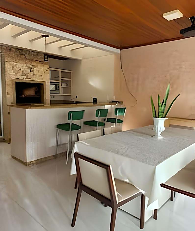 Casa Completa 6 Suíte e 1 Quarto, Piscina e Gourmet