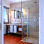 4reasons hotel + bistro | 12+