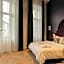 Hotel Kalvin House