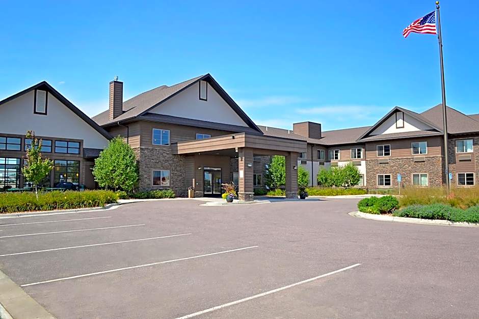 GrandStay Inn & Suites of Luverne