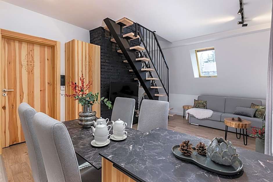 Villa 7 Apartments