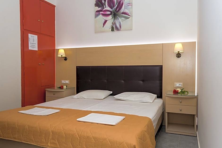 Rose Club Apartments