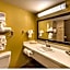 Laos Mar Hotel & Suites