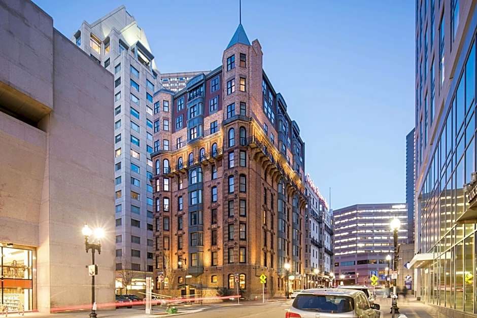 Courtyard by Marriott Boston Copley Square
