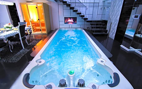 Luks Lofts Hotel & Residences