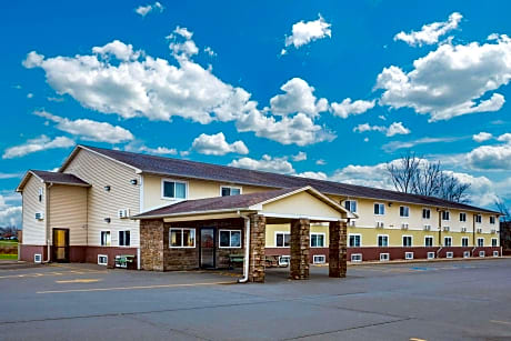 Super 8 by Wyndham Fort Madison