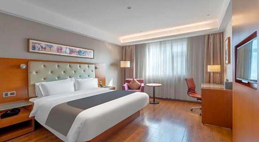 Yitel Collection Shenyang Imperial Palace Zhongjie Metro Station