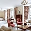 Le Bristol Paris, Oetker Hotels