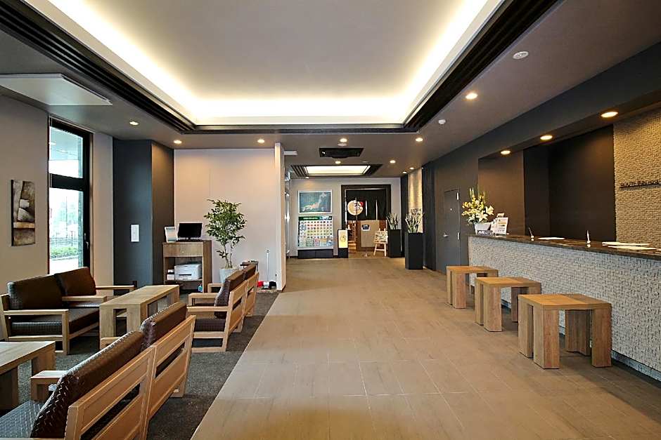 Hotel Route Inn Takamatsu Yashima