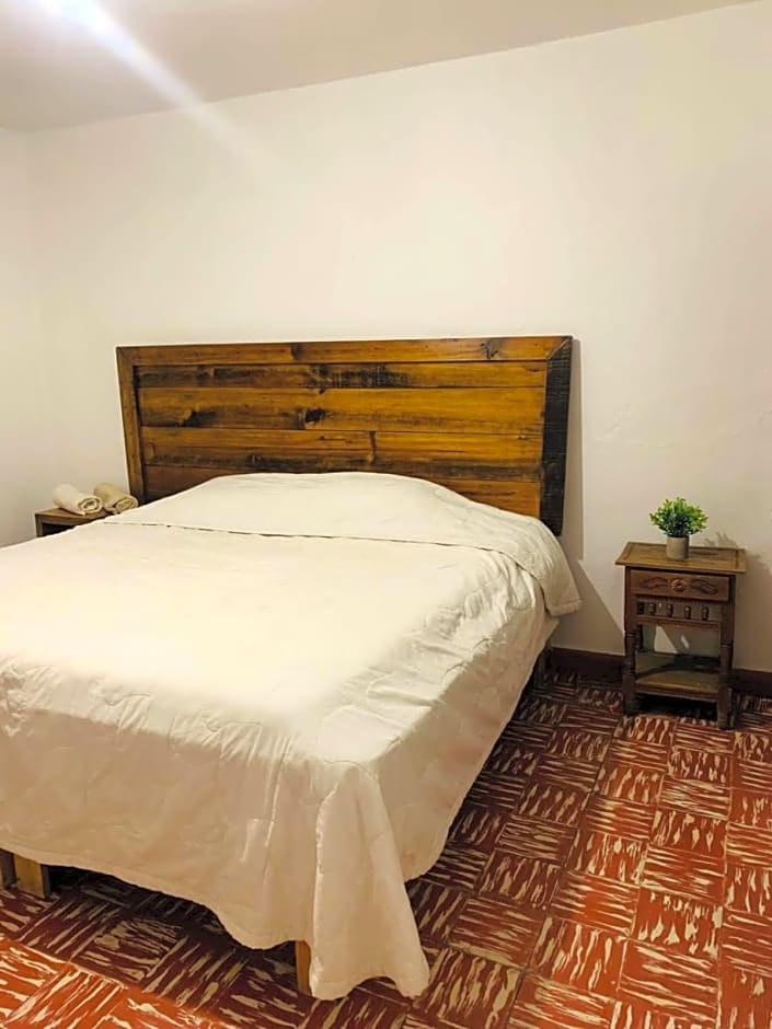 Hotel Osaenzz