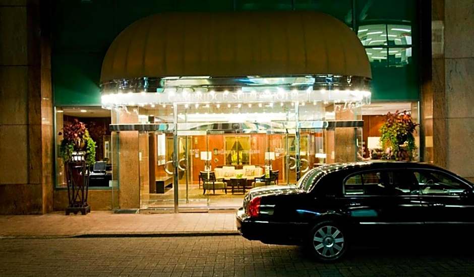 Cambridge Suites Toronto