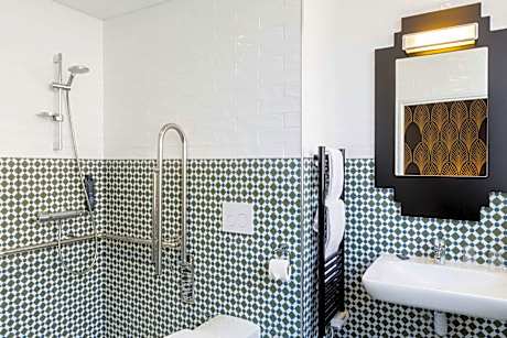 1 Double Bed, Non-Smoking, Classic Room