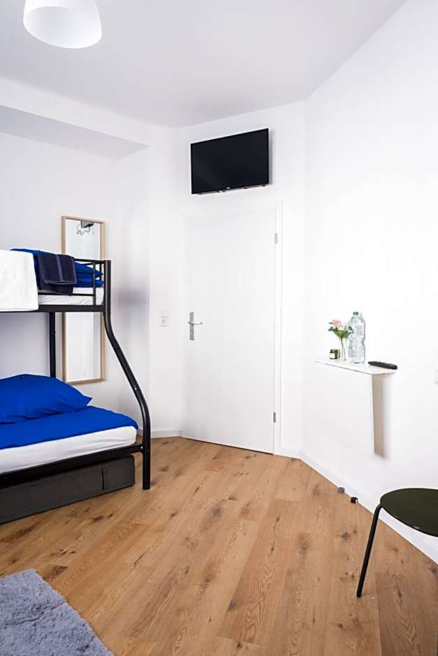 Hostel MaRu Living C9