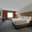 Holiday Inn Express & Suites Newport, an IHG Hotel
