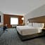 Holiday Inn Express & Suites Newport By IHG