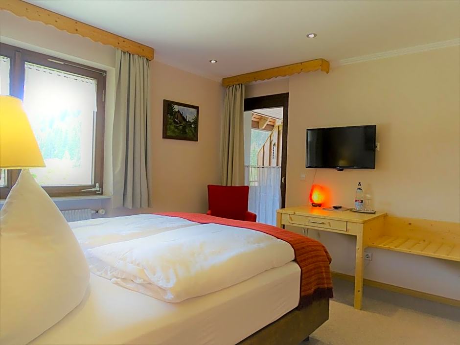 Schwarzwald-Hotel Kraeutle