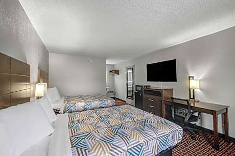 Quadruple Room - Disability Access - Non-Smoking