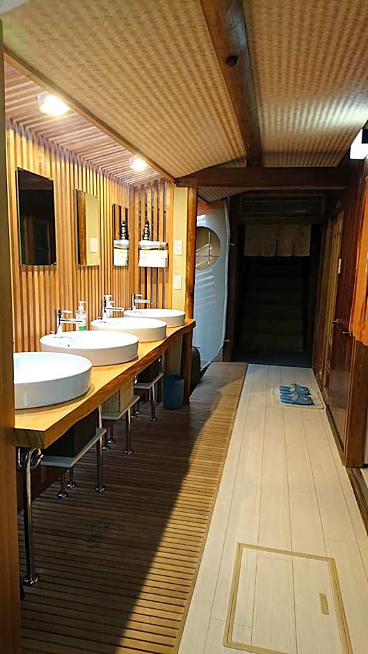 Wajimaya Ryokan