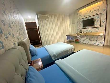 Hotel & Villa Gunung Jempol
