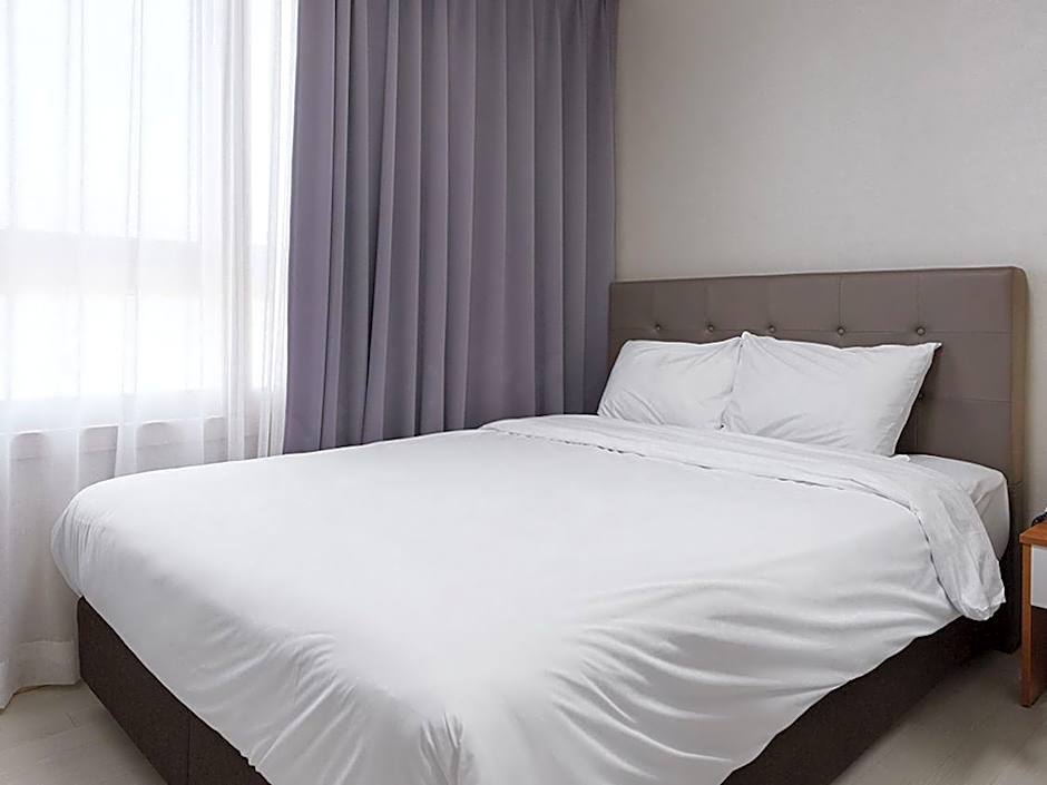 AM Hotel
