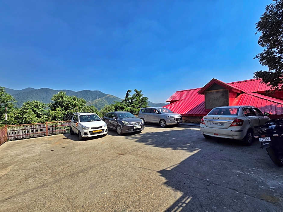 Kavin Highland - The Mall Road Dalhousie