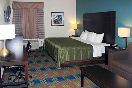 King Room with 2 person Hot Tub Non Smoking