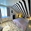 LA Boutique House