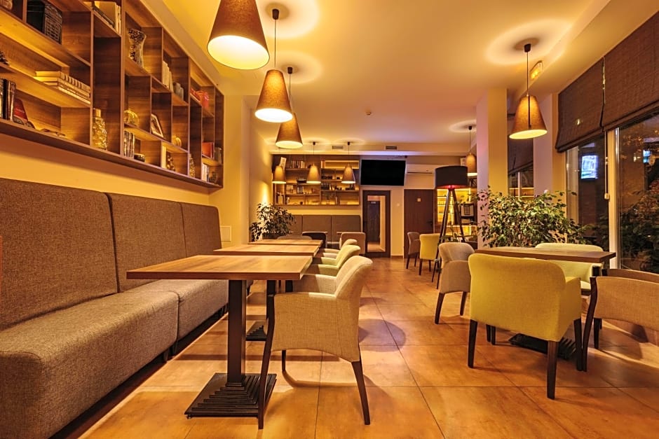 Хотел МИКАДО - онлайн self check-in