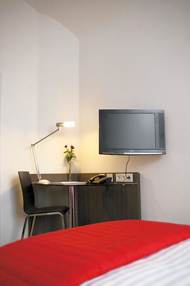 ALCATRAZ Hotel am Japanischen Garten