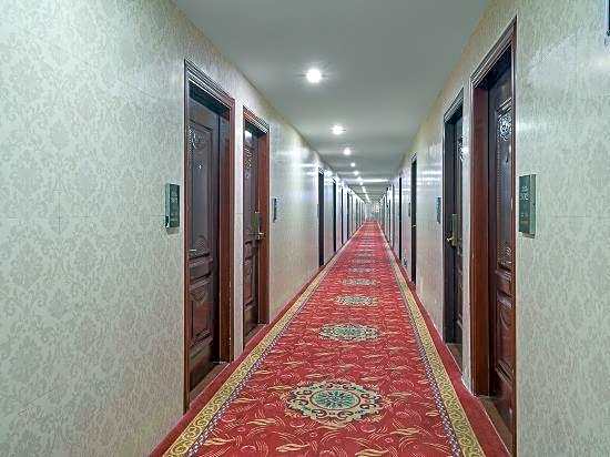 Jiangxia Business Hotel (Guangzhou Technician College Huangshi East Road)