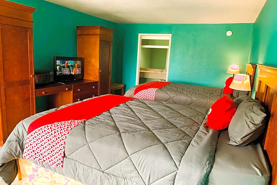 OYO Hotel Dundee By Crystal Lake