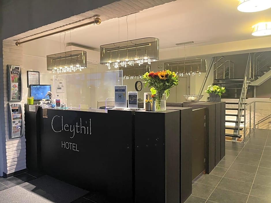 Cleythil Hotel